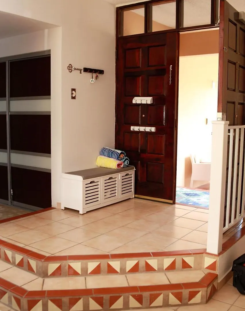 Solana Beach House Apartamento Humacao